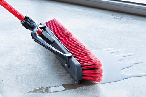 Libman #1230 24 FiberForce™ Multi-Surface Push Broom with Squeegee